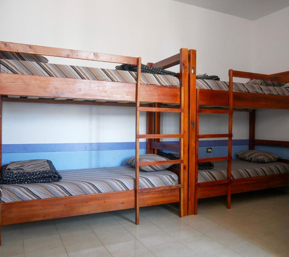 The Galley Party Hostel Shkodra Exterior foto