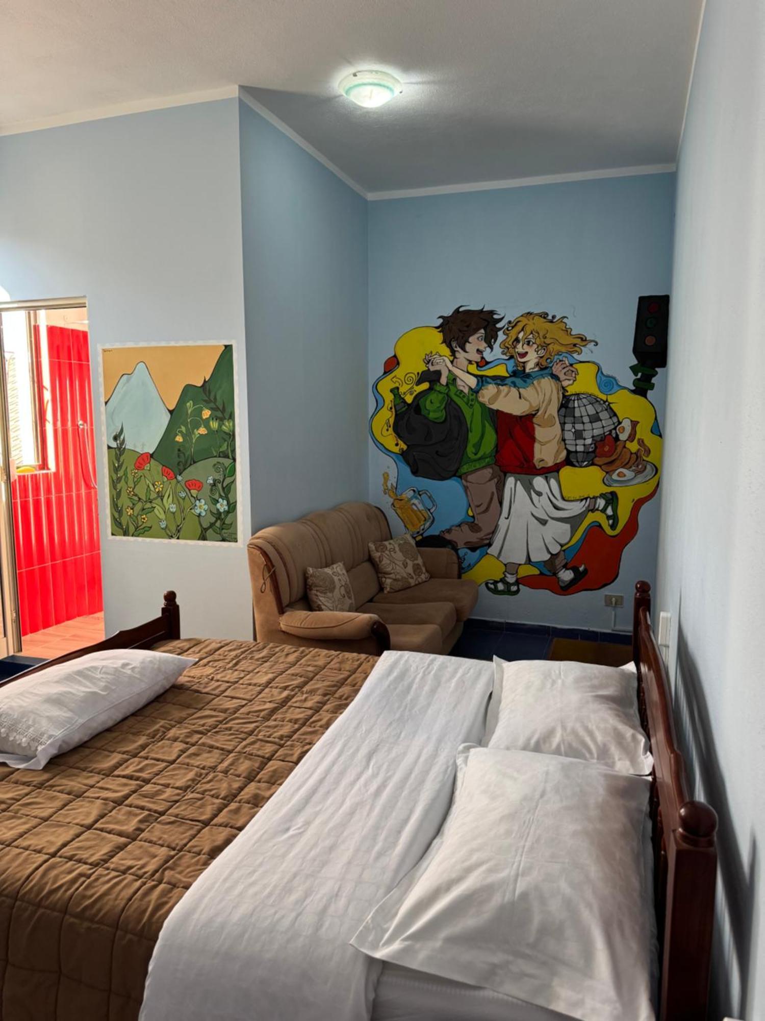 The Galley Party Hostel Shkodra Exterior foto