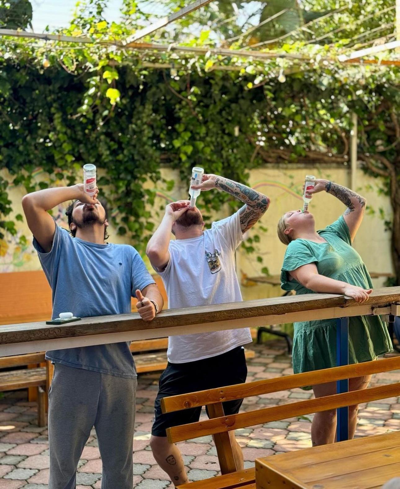 The Galley Party Hostel Shkodra Exterior foto